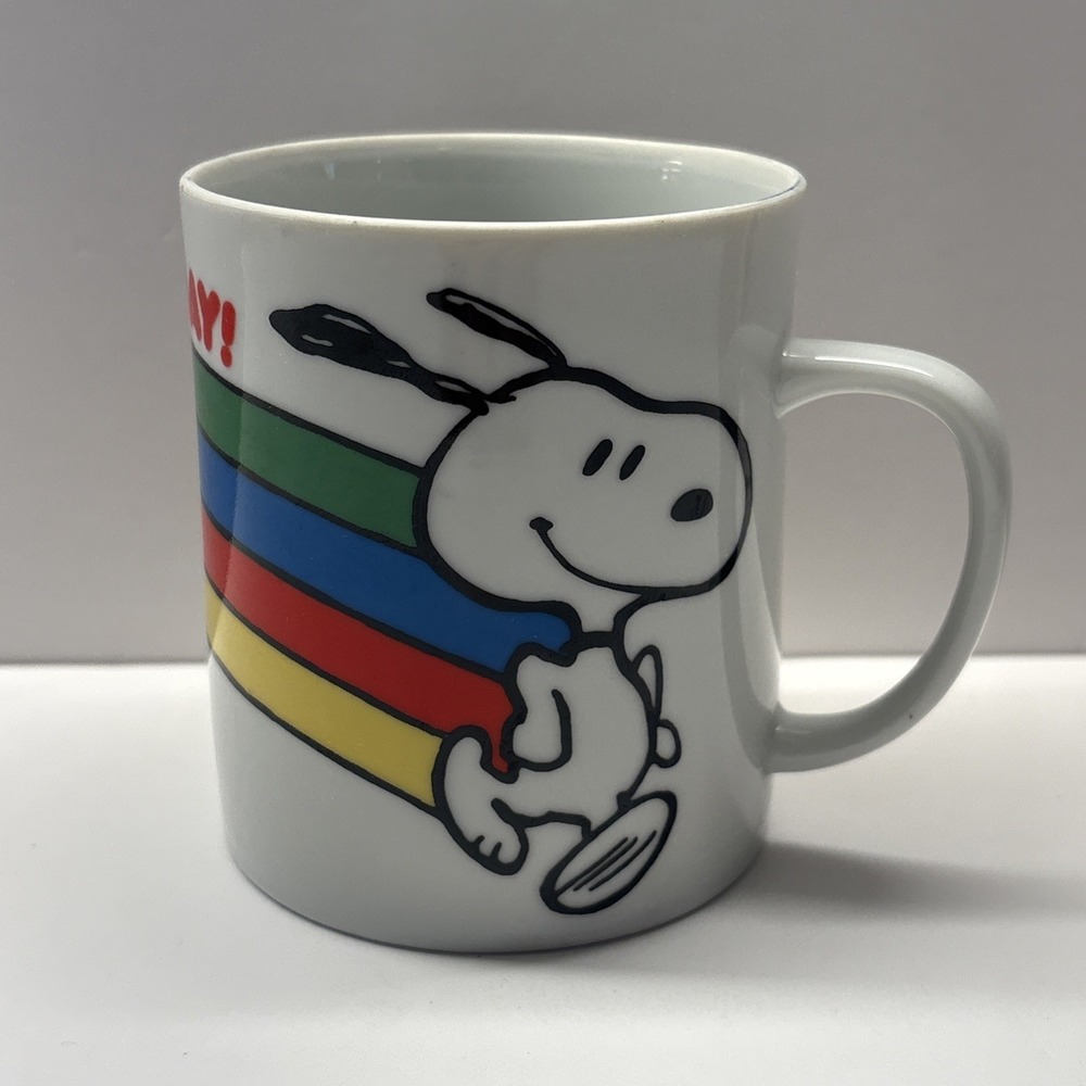 Snoopy Peanuts Schulz Coffee Mug This Has Been a Happy Day! Rainbow Vintage 1958